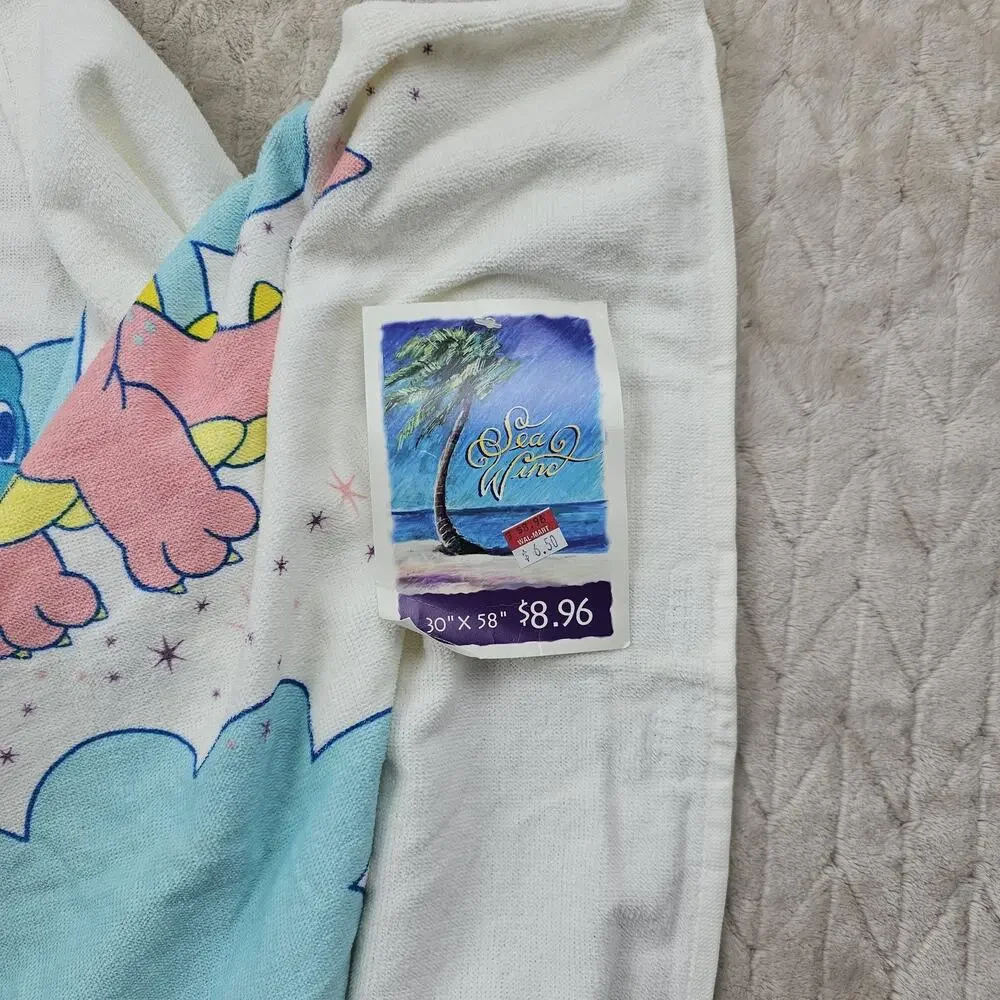 Vintage 2001 Deadstock Dragon Tales Towel 30x58 Kids Magical Fantasy Dragons